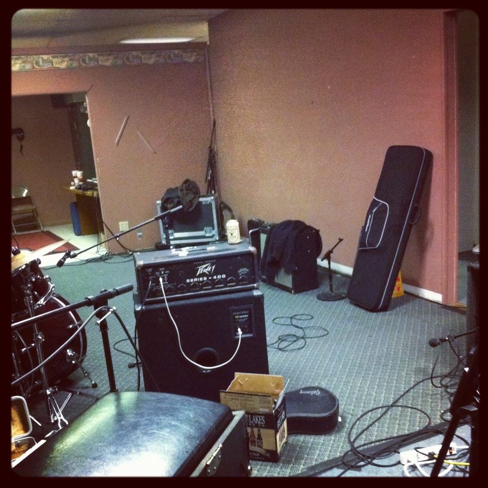 401161_10100336259111055_21420387_45922536_958935942_n